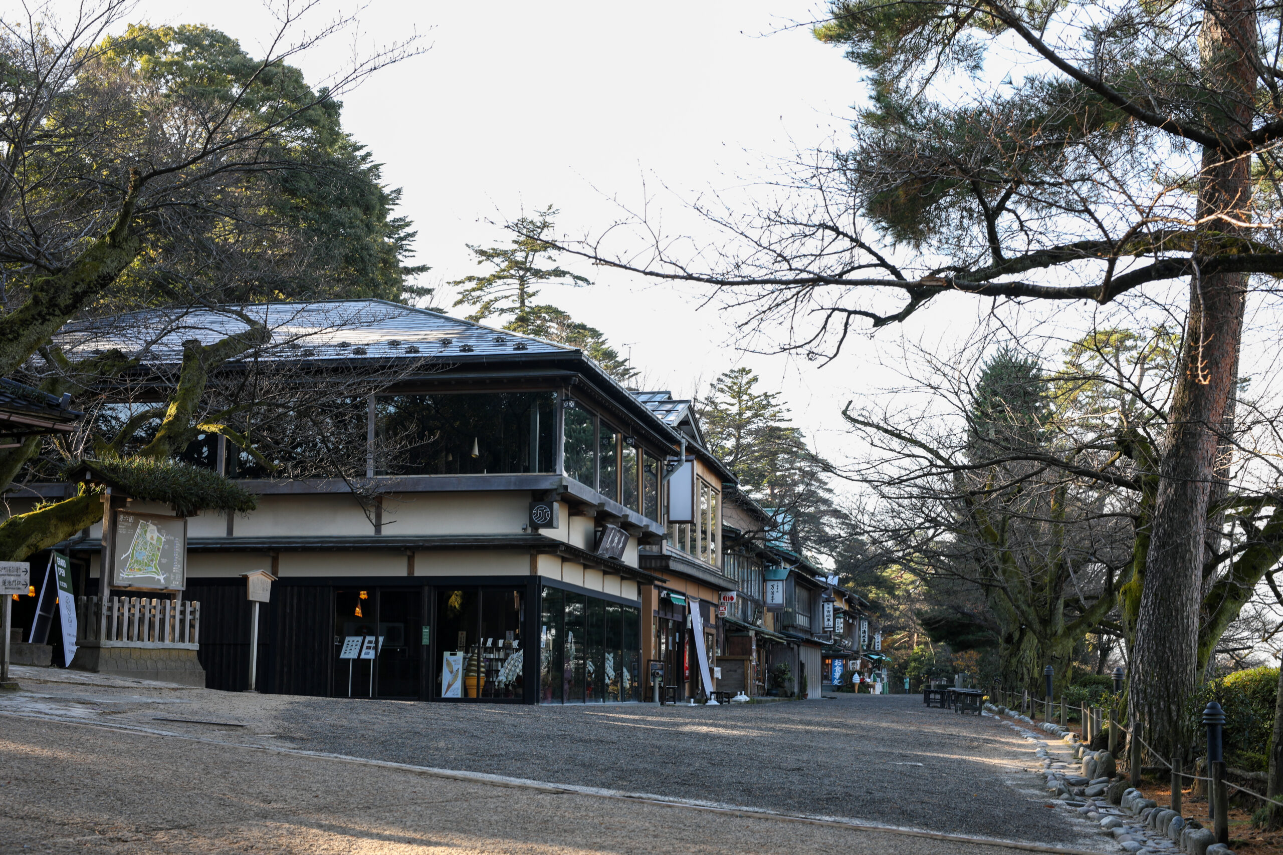 家元様 リノベーション店舗の撮影 (兼六園茶屋 見城亭)